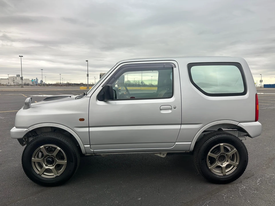 1998 Suzuki Jimny 3rd Gen - Image 10 of 31