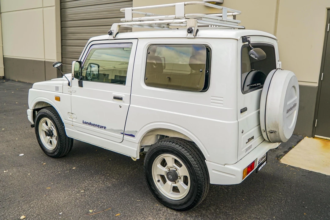 1998 Suzuki Jimny 2nd Gen - Image 4 of 31
