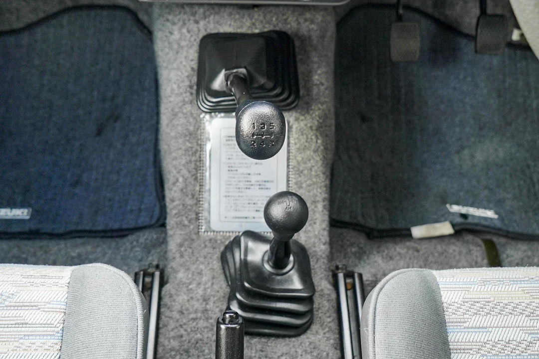 1998 Suzuki Jimny 2nd Gen - Image 30 of 31