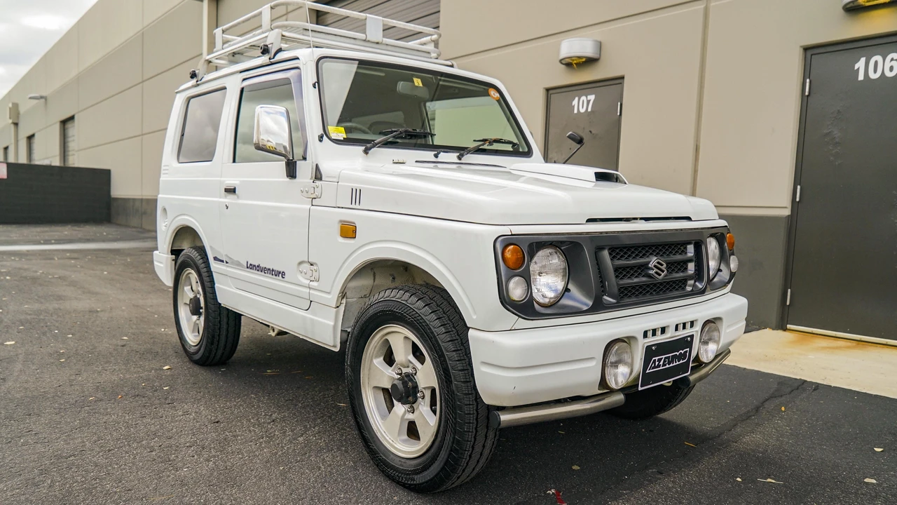 1998 Suzuki Jimny 2nd Gen - Image 12 of 31
