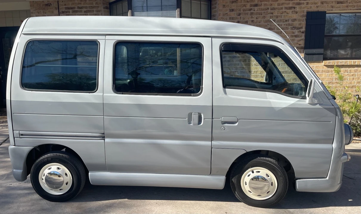 1998 Suzuki - Image 10 of 18