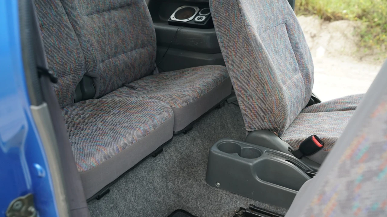 1998 Suzuki - Image 14 of 21