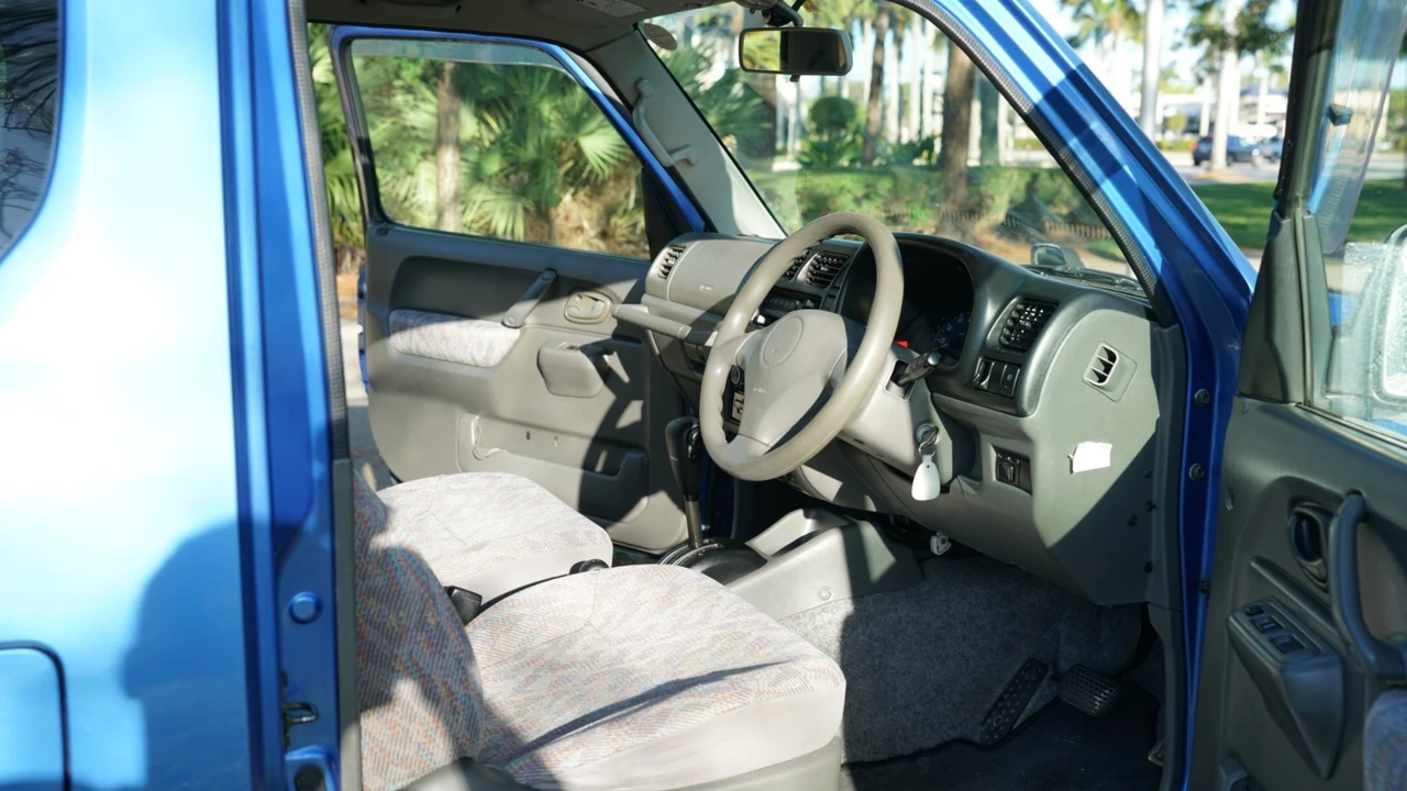 1998 Suzuki - Image 12 of 21