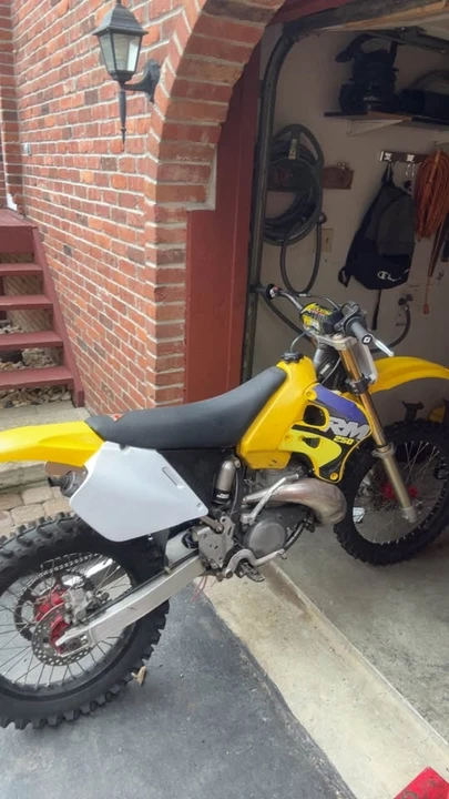 1998 Suzuki TM & RM - Image 2 of 3