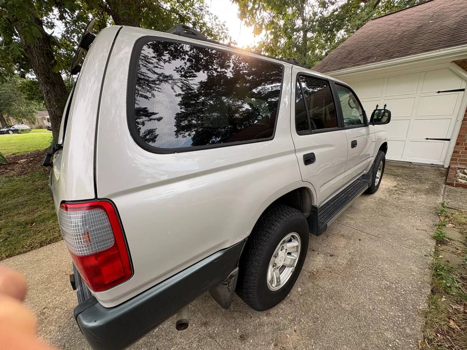 1998 Toyota 4Runner 3rd Gen - Image 3 of 11