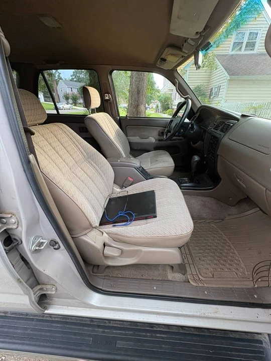 1998 Toyota 4Runner 3rd Gen - Image 6 of 11