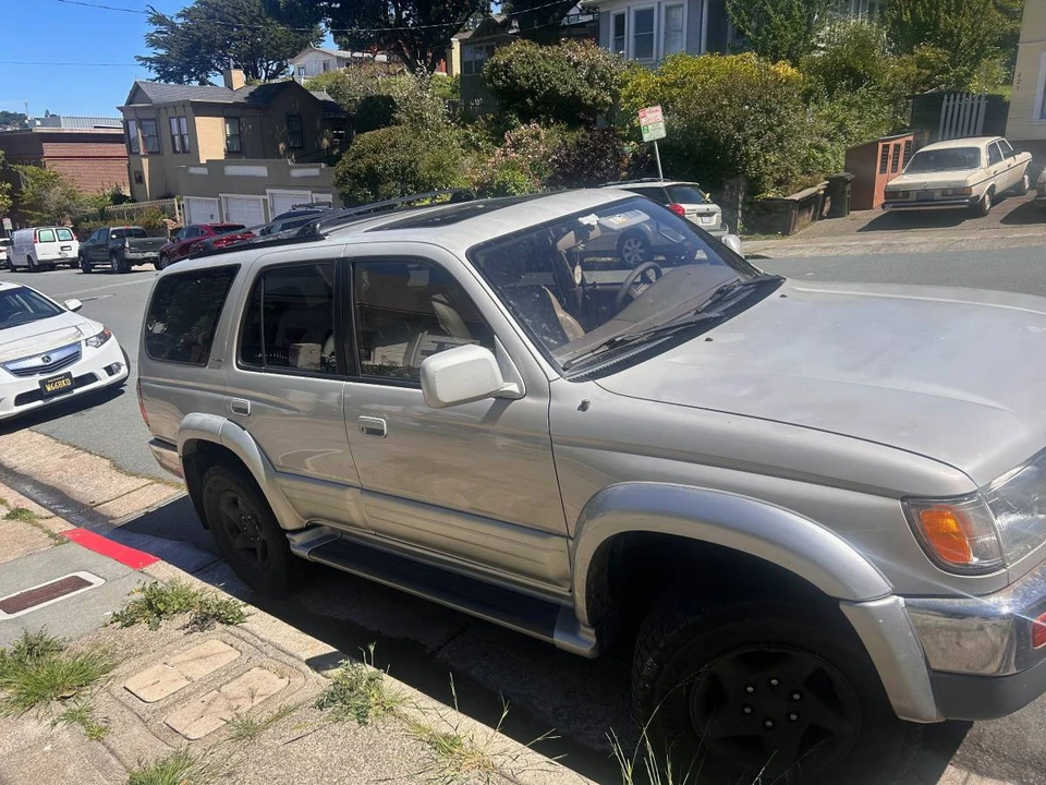 1998 Toyota 4Runner 3rd Gen - Image 2 of 14