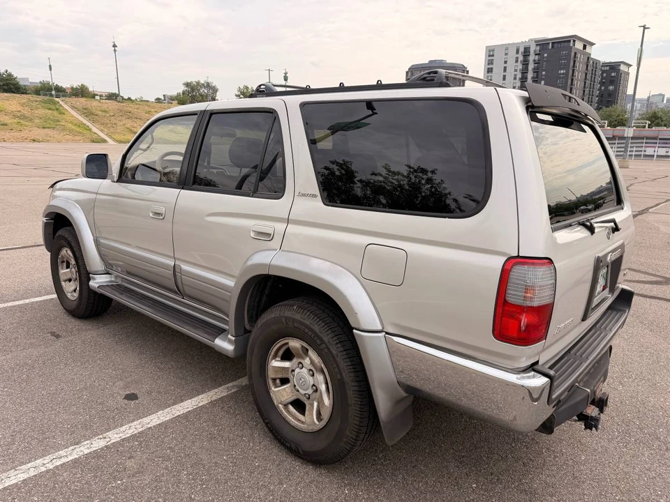 1998 Toyota 4Runner 3rd Gen - Image 4 of 24
