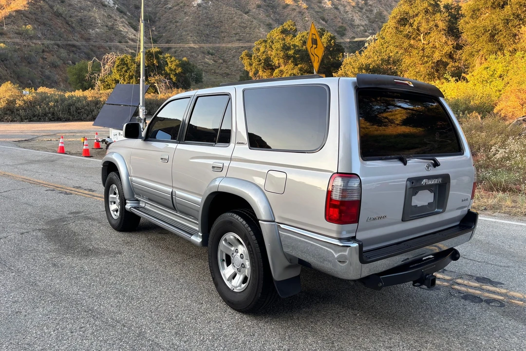 1998 Toyota 4Runner 3rd Gen - Image 13 of 31