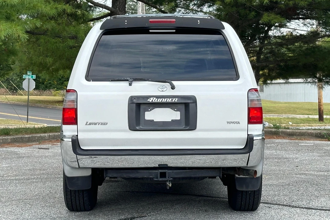 1998 Toyota 4Runner 3rd Gen - Image 5 of 31