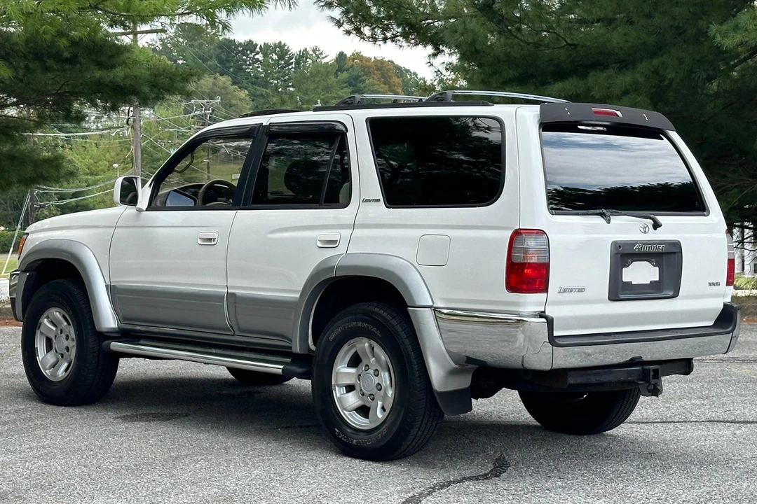 1998 Toyota 4Runner 3rd Gen - Image 4 of 31