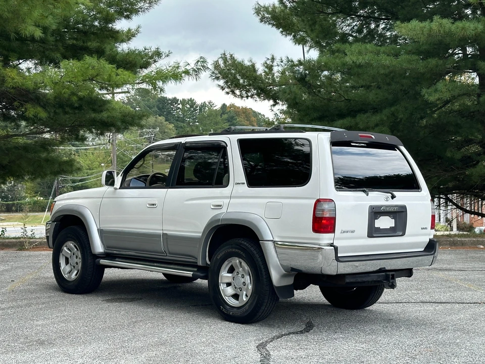 1998 Toyota 4Runner 3rd Gen - Image 12 of 31
