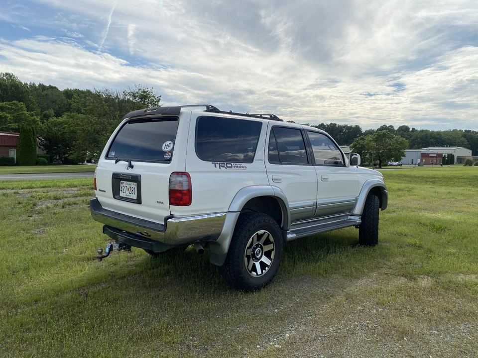 1998 Toyota 4Runner 3rd Gen - Image 12 of 31