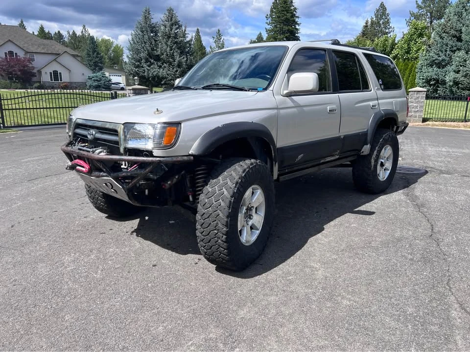 1998 Toyota 4Runner 3rd Gen - Image 2 of 18