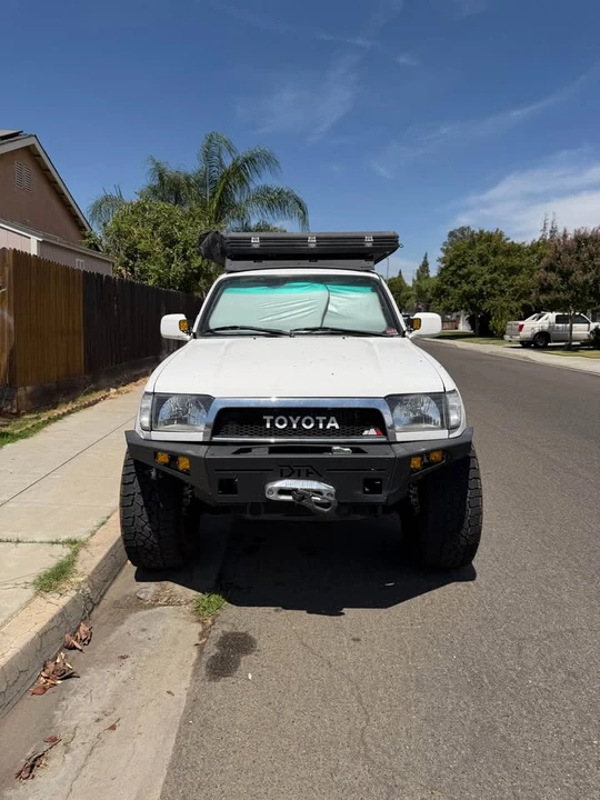 1998 Toyota 4Runner 3rd Gen - Image 9 of 15