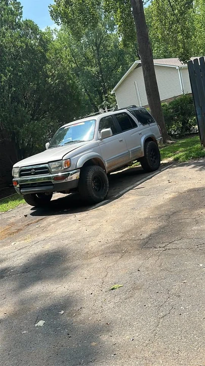 1998 Toyota 4Runner 3rd Gen - Image 2 of 4