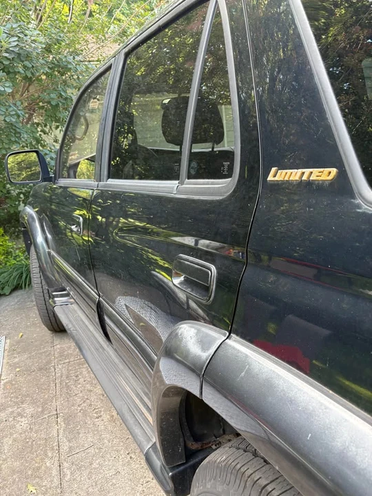 1998 Toyota 4Runner 3rd Gen - Image 11 of 14