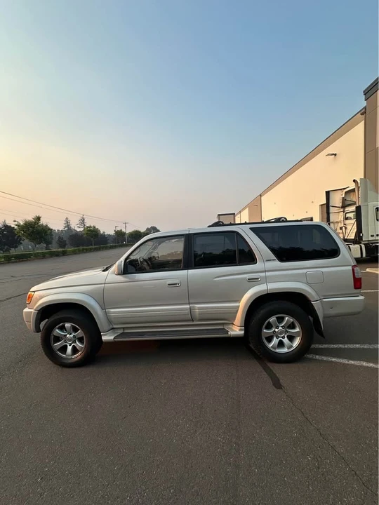 1998 Toyota 4Runner 3rd Gen - Image 9 of 19