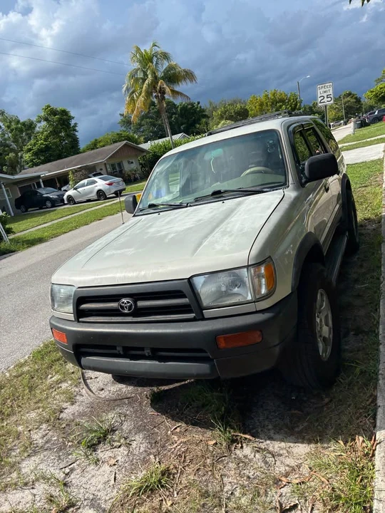 1998 Toyota 4Runner 3rd Gen - Image 2 of 4