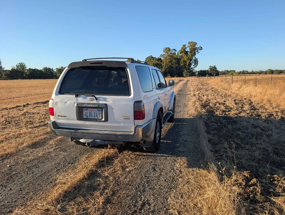 1998 Toyota 4Runner 3rd Gen - Image 5 of 10