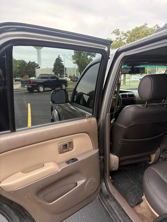 1998 Toyota 4Runner 3rd Gen - Image 14 of 19