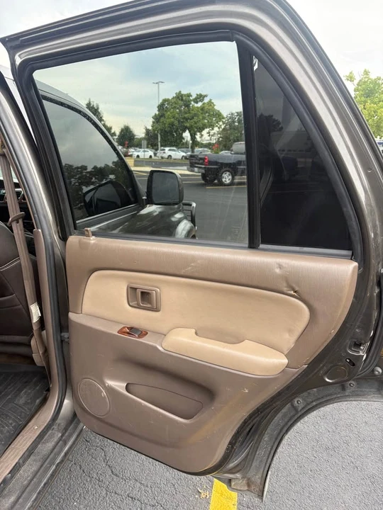 1998 Toyota 4Runner 3rd Gen - Image 12 of 19