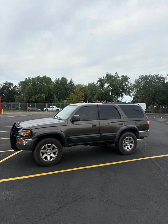 1998 Toyota 4Runner 3rd Gen - Image 7 of 19