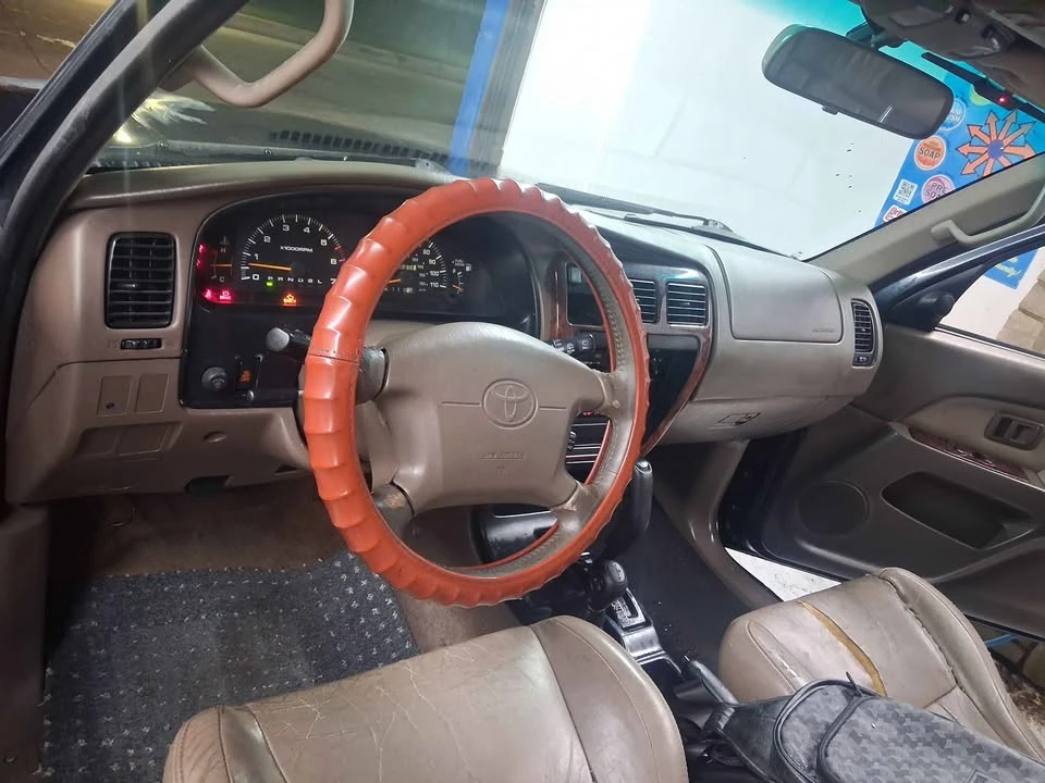 1998 Toyota 4Runner 3rd Gen - Image 2 of 3