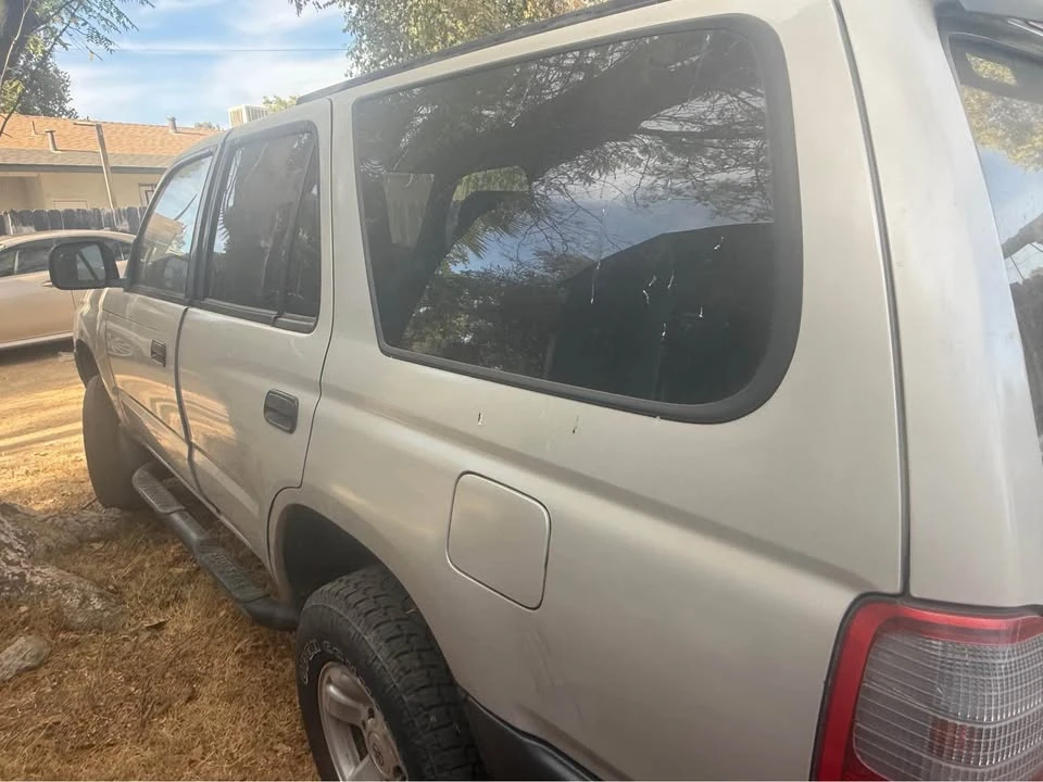 1998 Toyota 4Runner 3rd Gen - Image 2 of 4