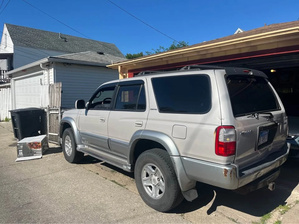 1998 Toyota 4Runner 3rd Gen - Image 2 of 2