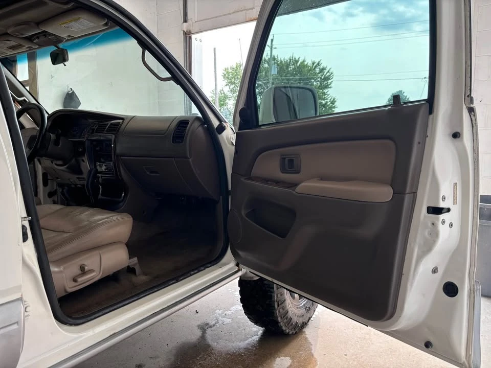 1998 Toyota 4Runner 3rd Gen - Image 3 of 10