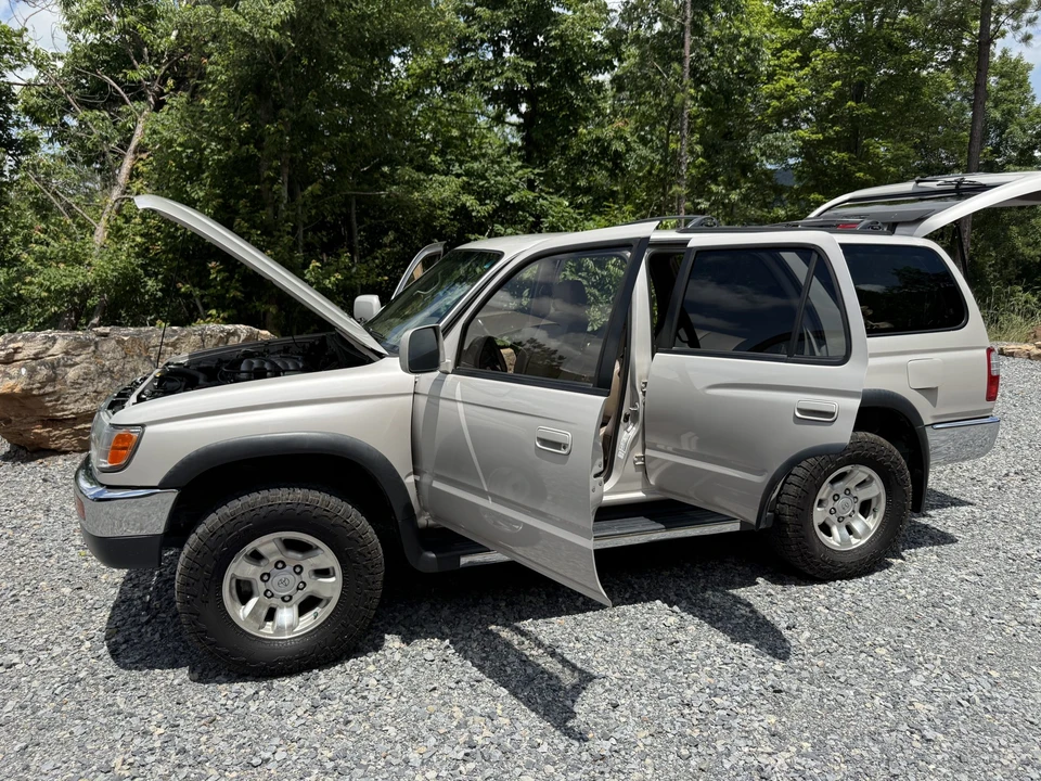 1998 Toyota 4Runner 3rd Gen - Image 8 of 31