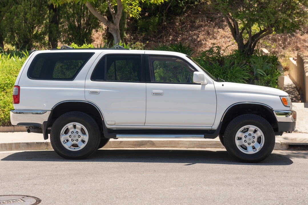 1998 Toyota 4Runner 3rd Gen - Image 7 of 31