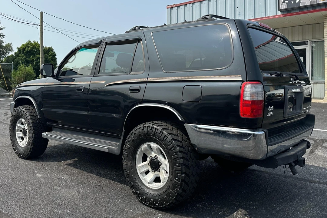 1998 Toyota 4Runner 3rd Gen - Image 4 of 31