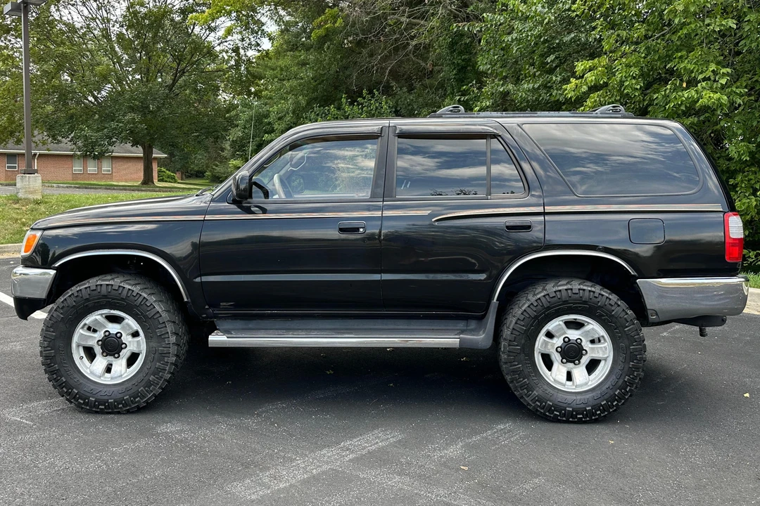 1998 Toyota 4Runner 3rd Gen - Image 3 of 31