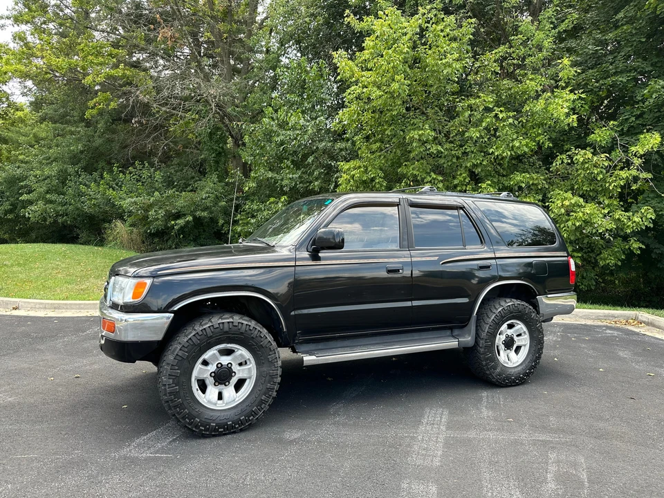1998 Toyota 4Runner 3rd Gen - Image 13 of 31