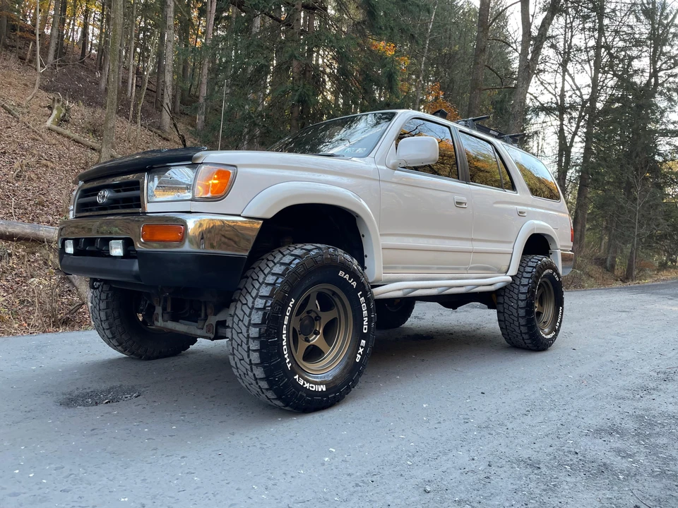 1998 Toyota 4Runner 3rd Gen - Image 10 of 31