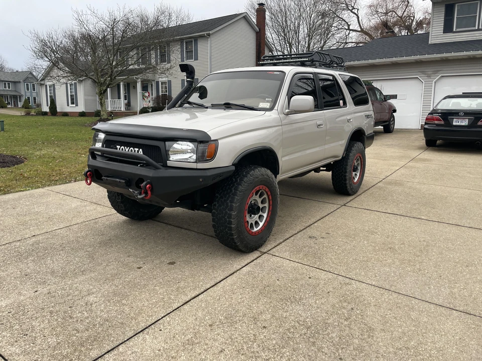 1998 Toyota 4Runner 3rd Gen - Image 10 of 31