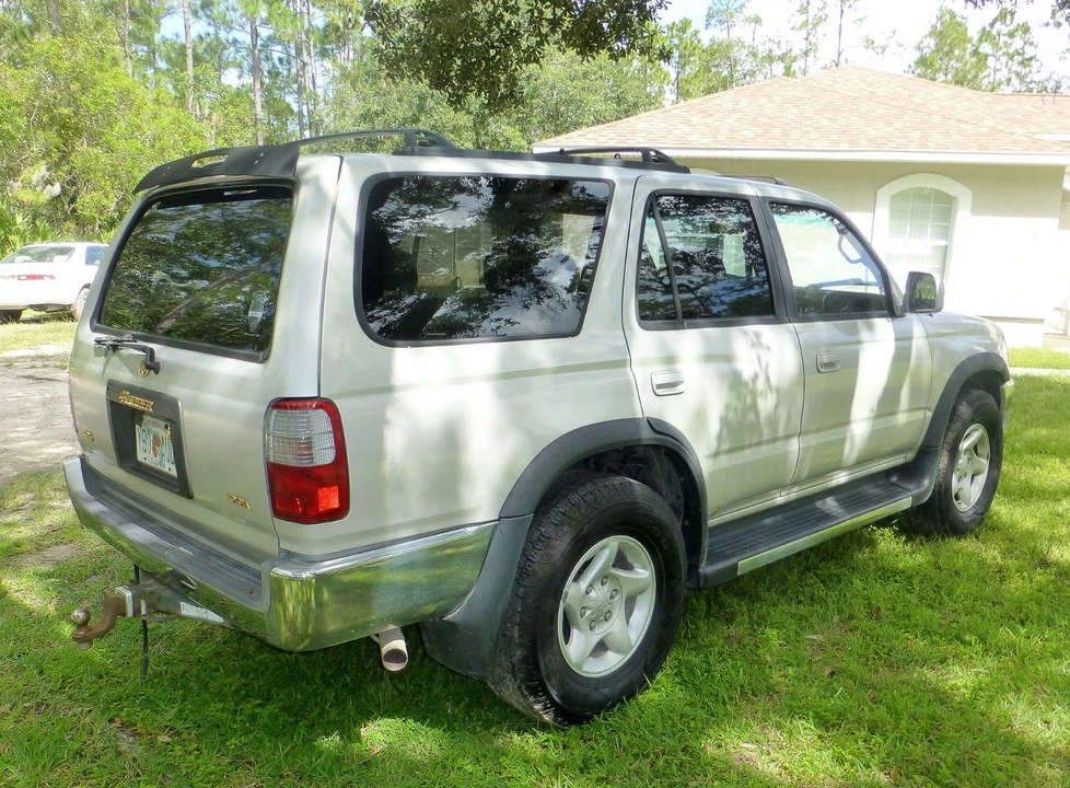 1998 Toyota 4Runner 3rd Gen - Image 5 of 20