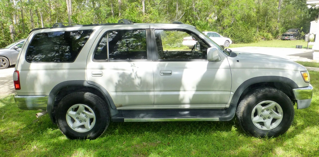 1998 Toyota 4Runner 3rd Gen - Image 6 of 20