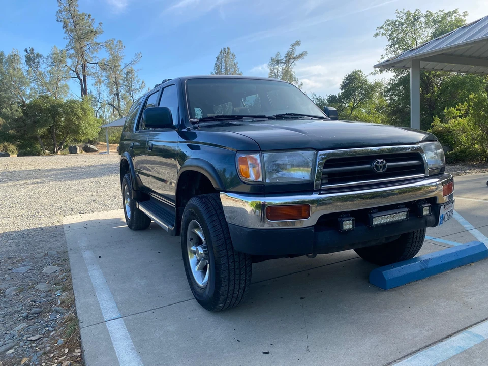 1998 Toyota 4Runner 3rd Gen - Image 10 of 31