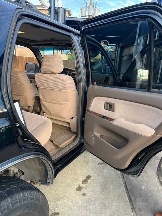 1998 Toyota 4Runner 3rd Gen - Image 4 of 11