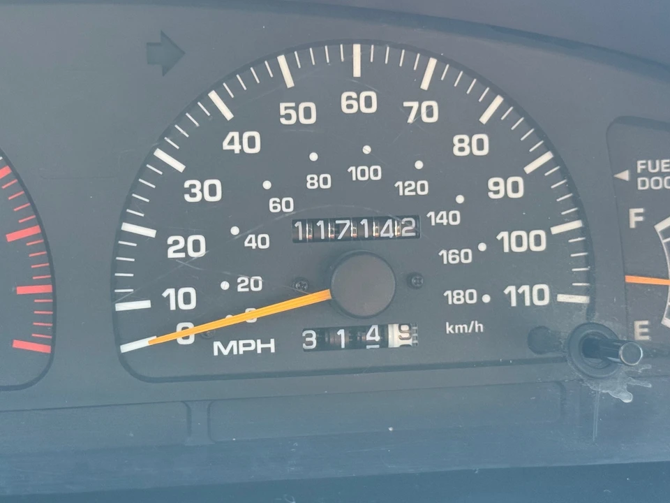 1998 Toyota 4Runner 3rd Gen - Image 9 of 18