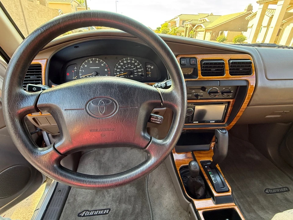 1998 Toyota 4Runner 3rd Gen - Image 11 of 18