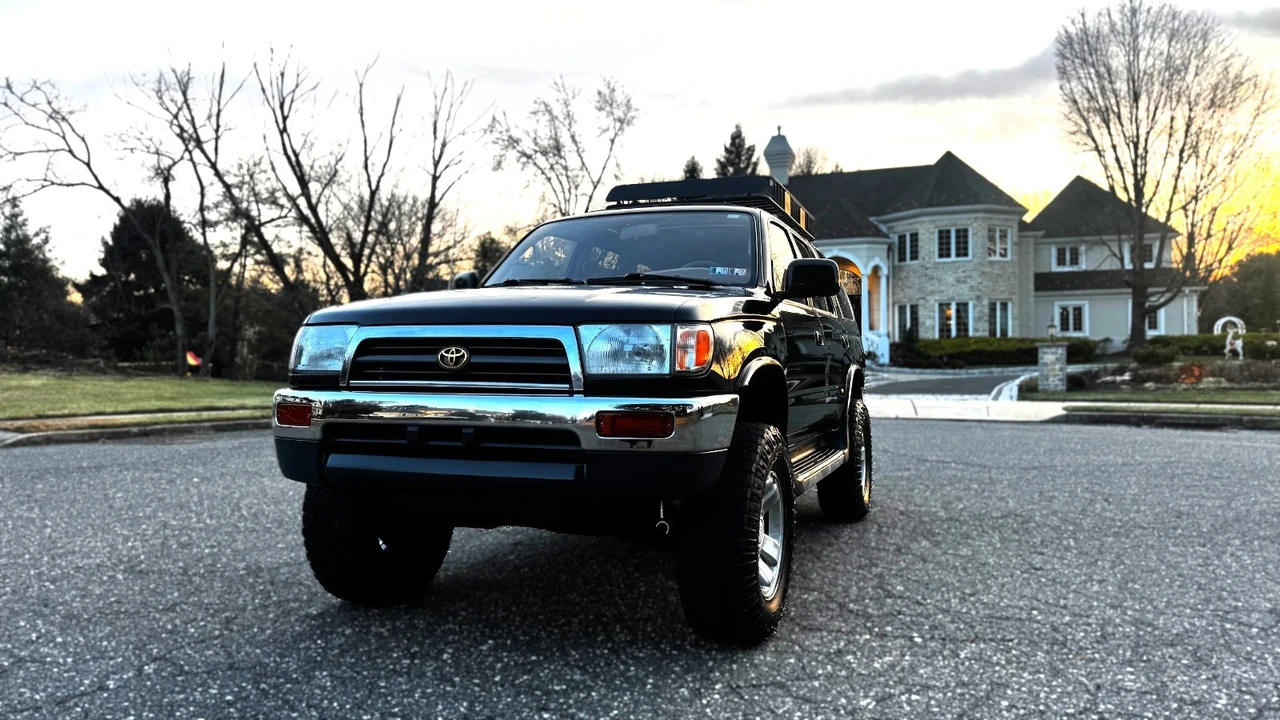 1998 Toyota 4Runner 3rd Gen - Image 10 of 21