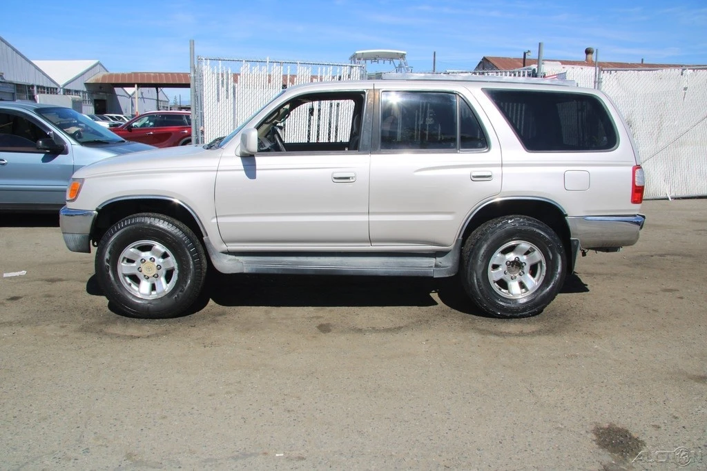 1998 Toyota 4Runner 3rd Gen - Image 3 of 21