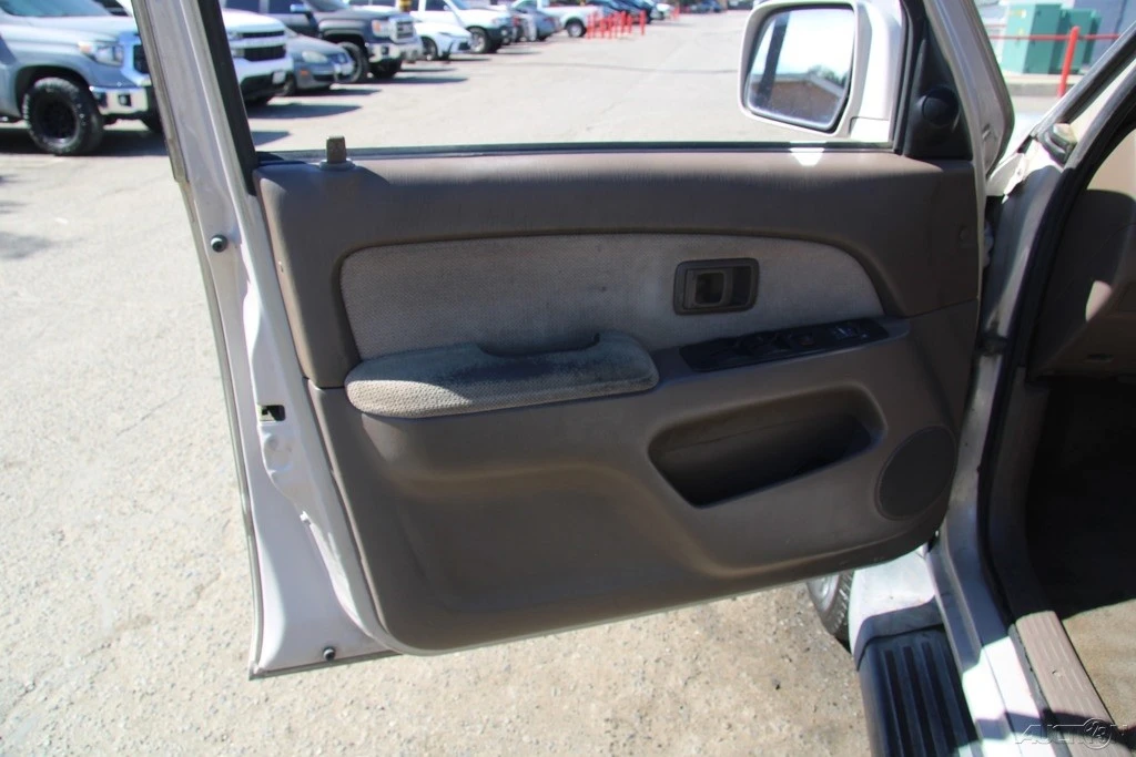 1998 Toyota 4Runner 3rd Gen - Image 11 of 21