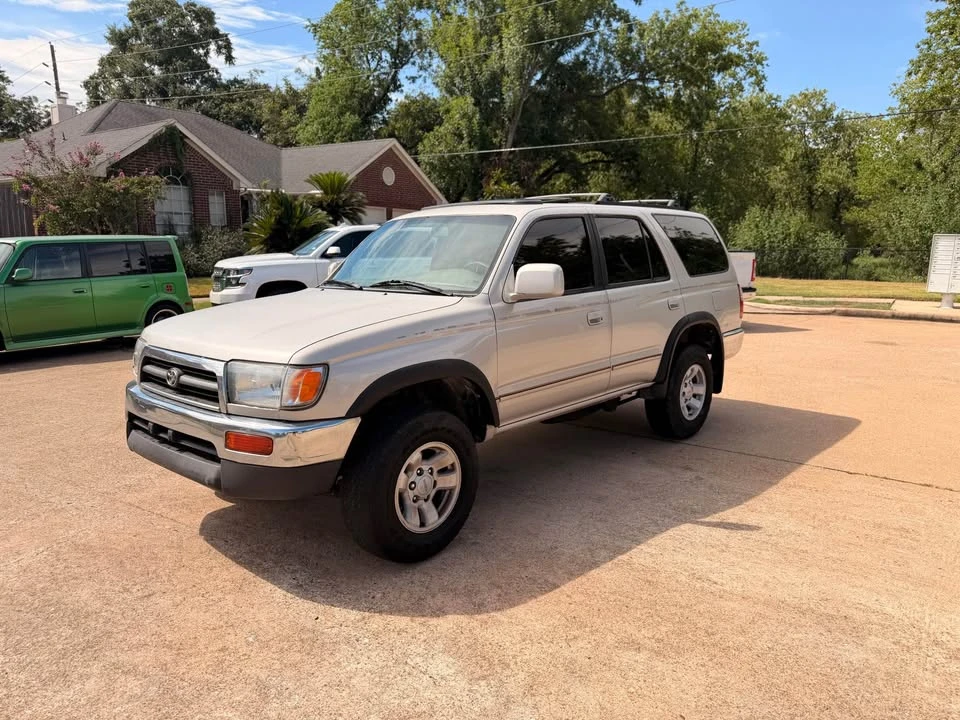 1998 Toyota 4Runner 3rd Gen - Image 4 of 11