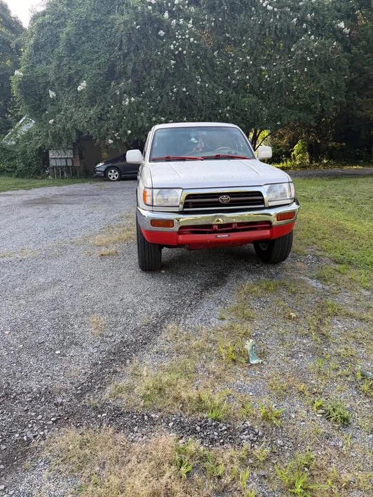1998 Toyota 4Runner 3rd Gen - Image 2 of 12
