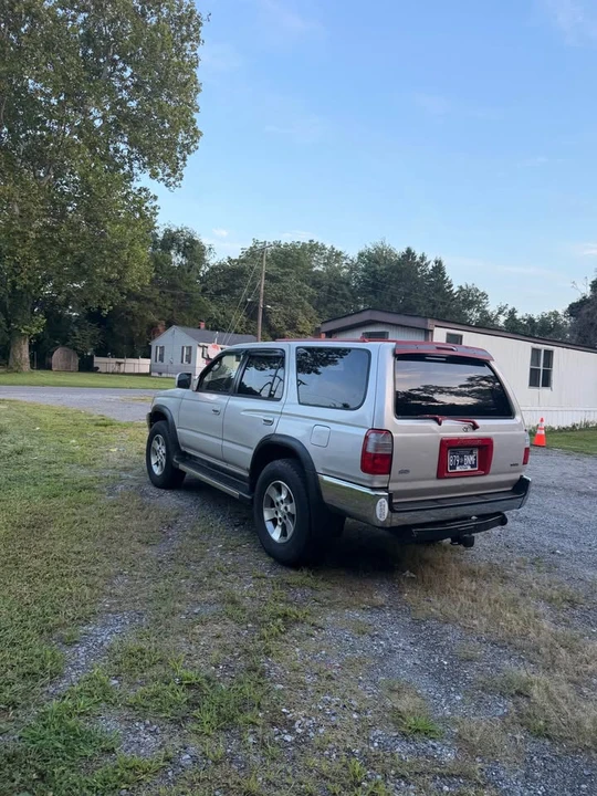 1998 Toyota 4Runner 3rd Gen - Image 6 of 12